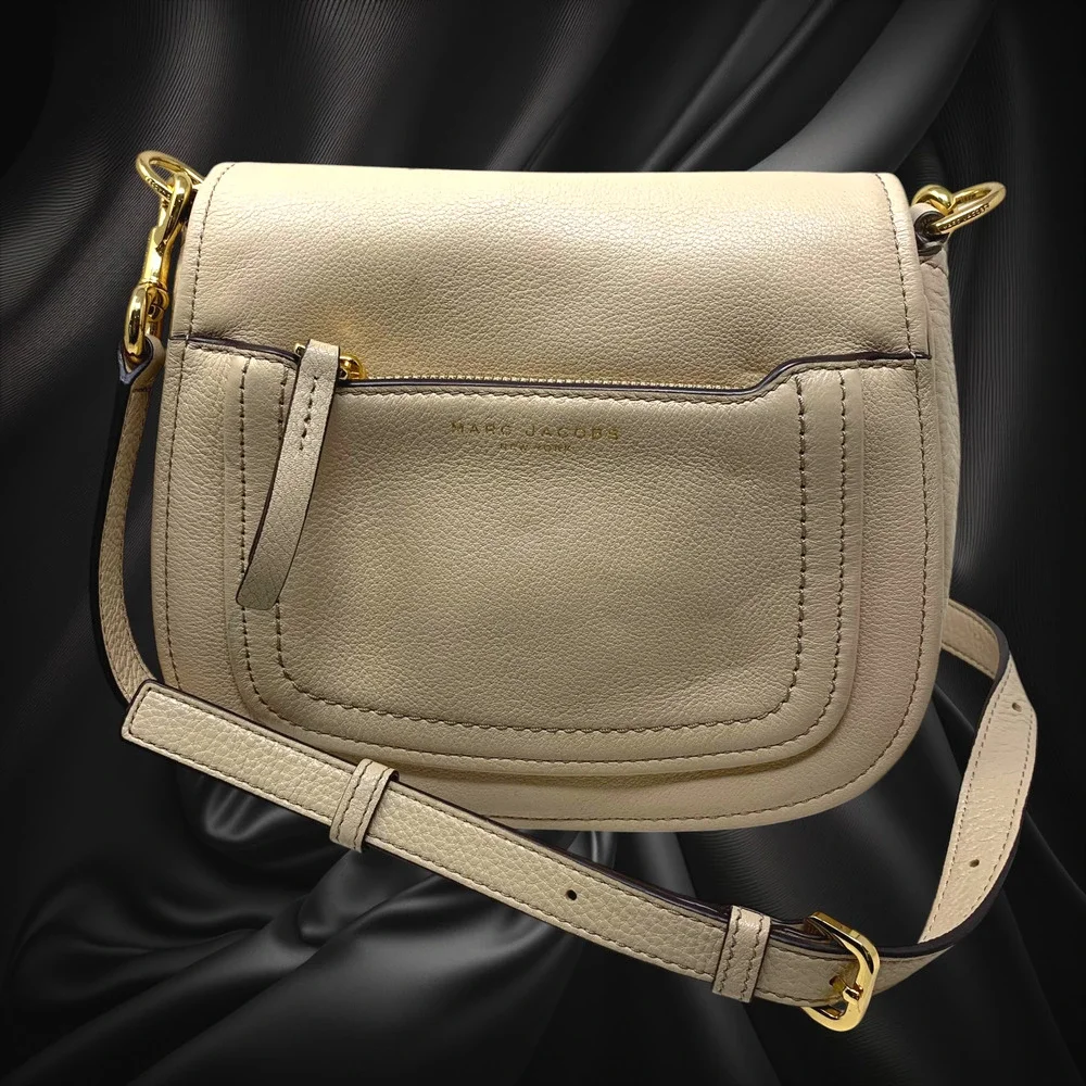Marc Jacobs Empire City Small Crossbody Bag Pebbled Leather Tan M0013049 224